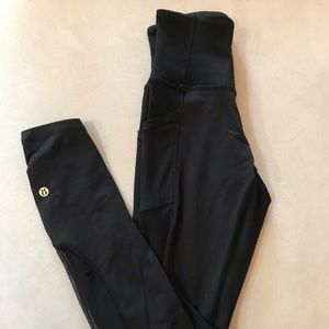 Lululemon mesh cropped pants
